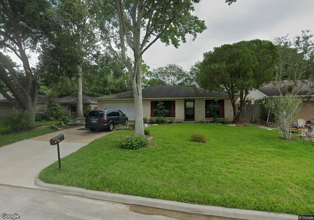16707 Townes Rd, Friendswood, TX 77546 - photo 1