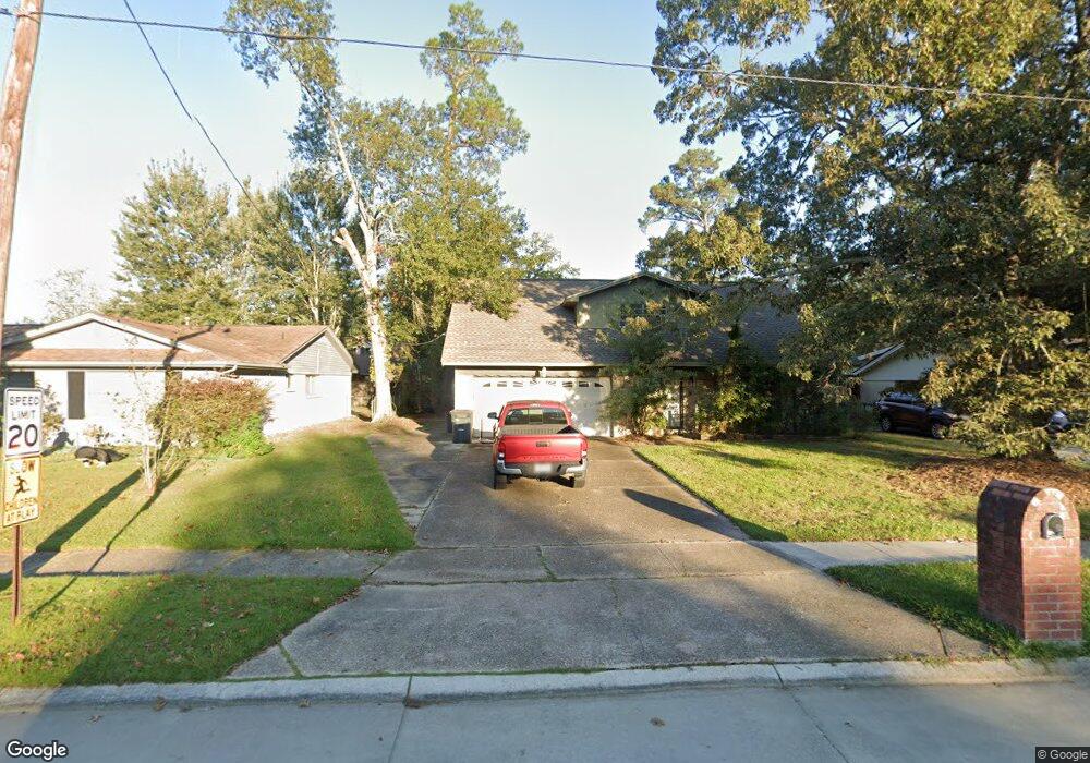 1564 Ridgecrest Dr, Slidell, LA 70458 - photo 1