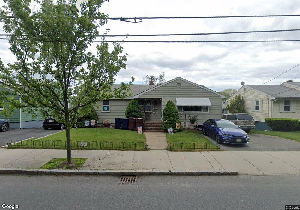 90 Fuller St, Everett, MA 02149 - photo 1