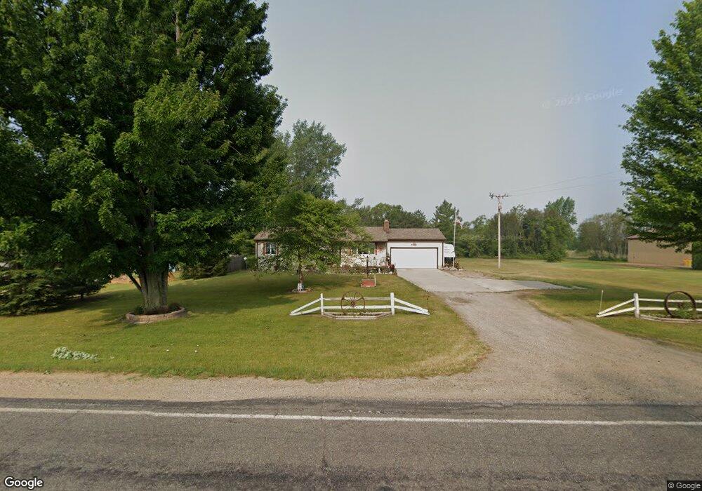 7156 Frankenmuth Rd unit Bldg-Unit, Vassar, MI 48768 - photo 1