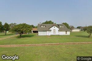759 5th St, Manchester, OK 73758