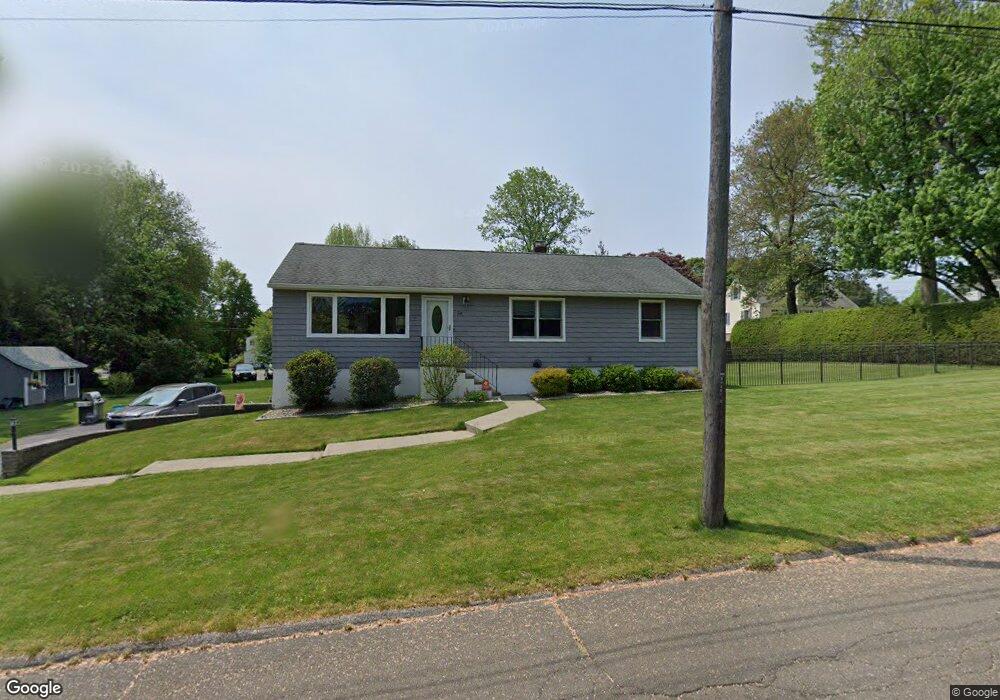 54 Palisade Ave, Trumbull, CT 06611 - photo 1