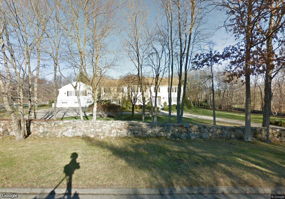 92 Sagamore Trail, New Canaan, CT 06840 - photo 1