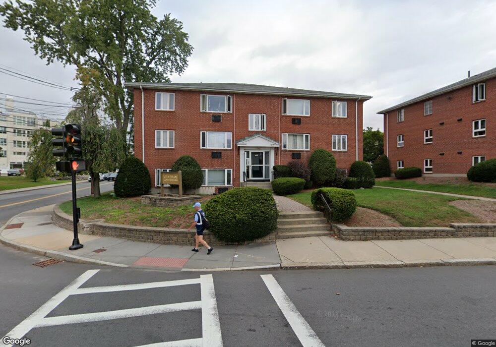 186 Lexington St unit 10, Watertown, MA 02472 - photo 1