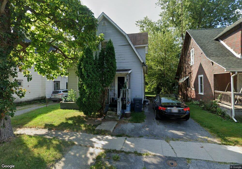 1004 Fairview Ave, Lima, OH 45804 - photo 1