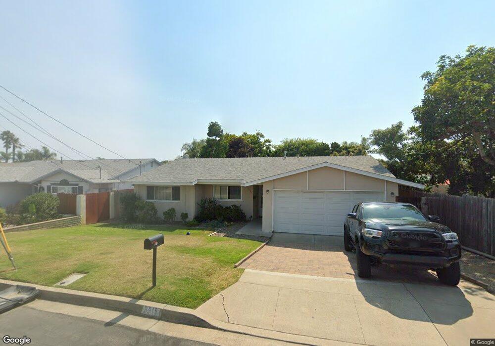 3915 Hibiscus Cir, Carlsbad, CA 92008 - photo 1