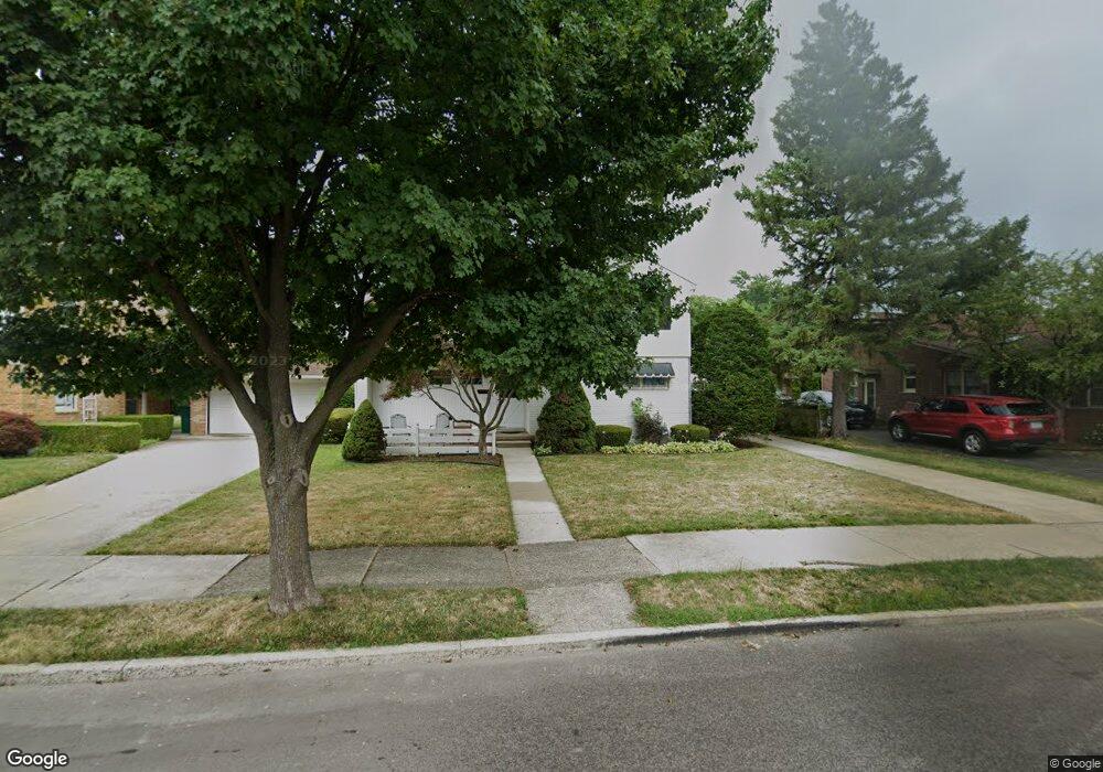 1010 Nottingham Rd, Grosse Pointe Park, MI 48230 - photo 1