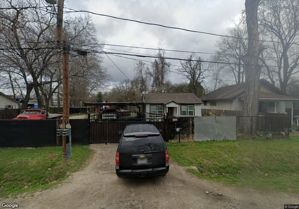 215 Burbank St, Houston, TX 77076 - photo 1