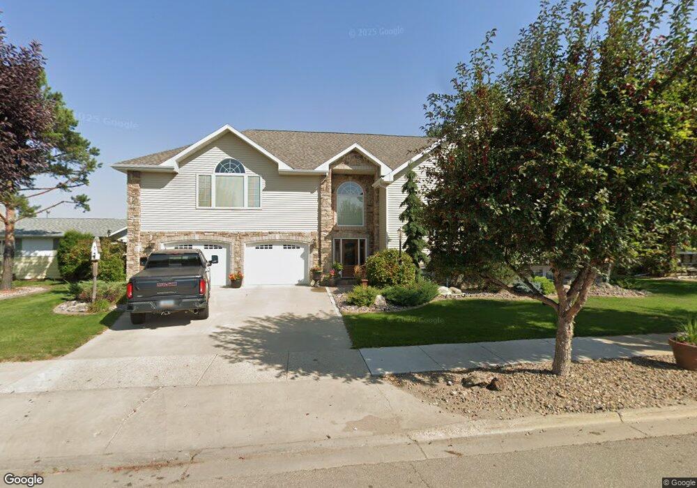 2310 13th Ave W, Williston, ND 58801 - photo 1