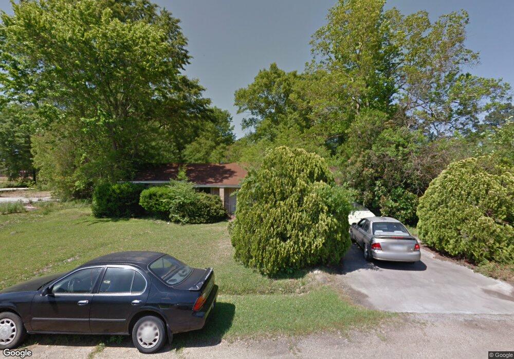 2011 Hilton St, Laurel, MS 39440 - photo 1