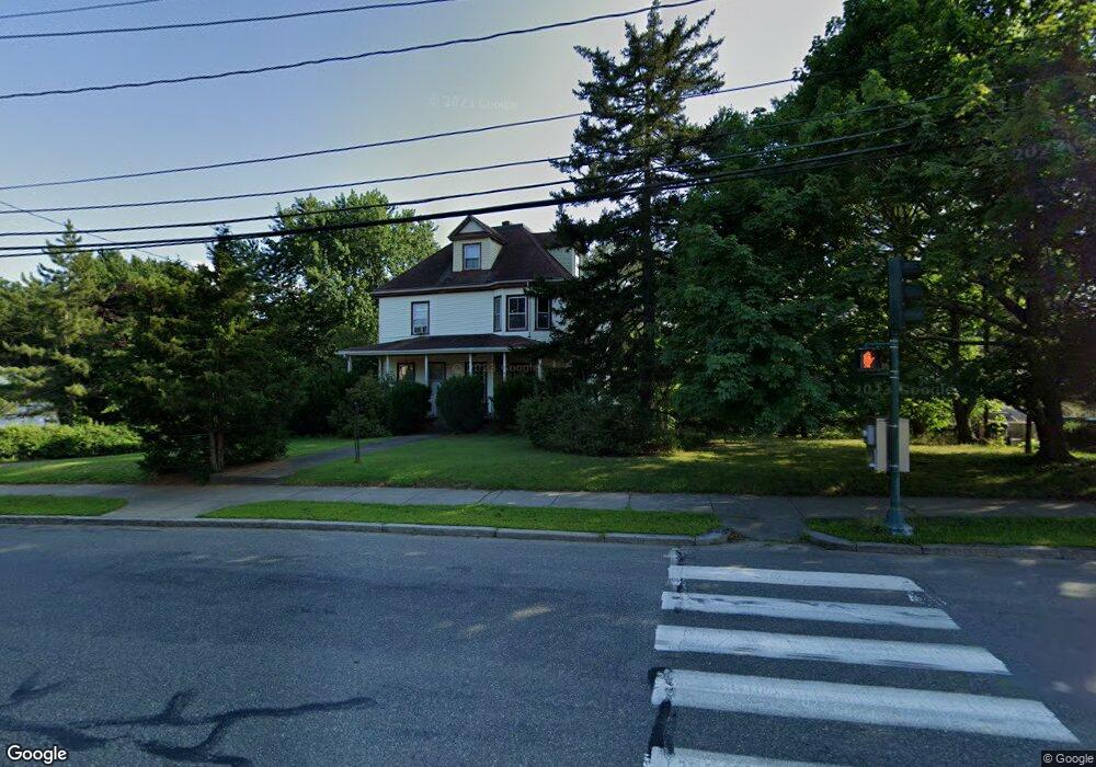 925 Dedham St, Newton Center, MA 02459 - photo 1