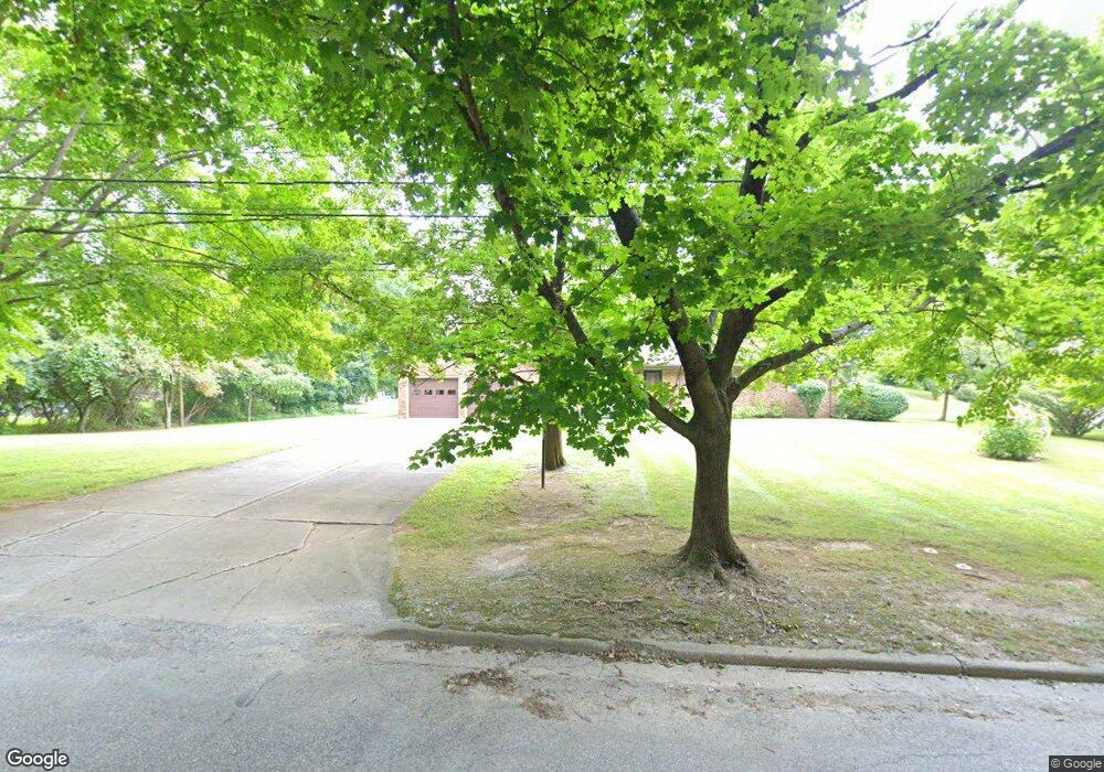 725 Hance St, Niles, MI 49120 - photo 1