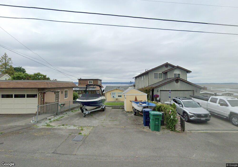 18920 Soundview Dr NW, Stanwood, WA 98292 - photo 1