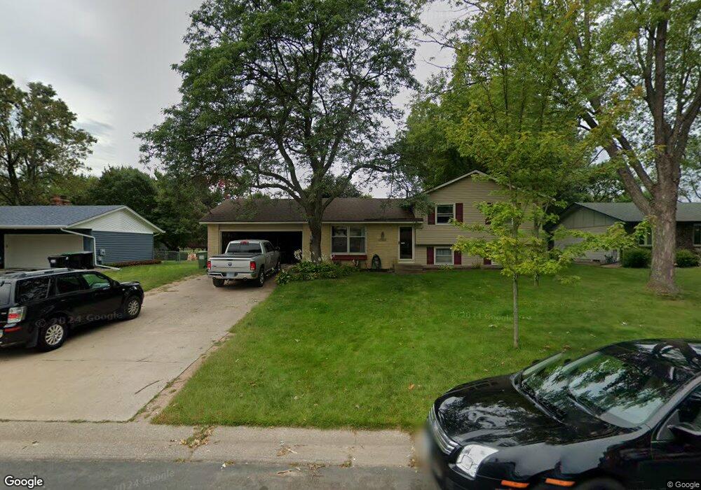 10204 Raven St NW, Coon Rapids, MN 55433 - photo 1