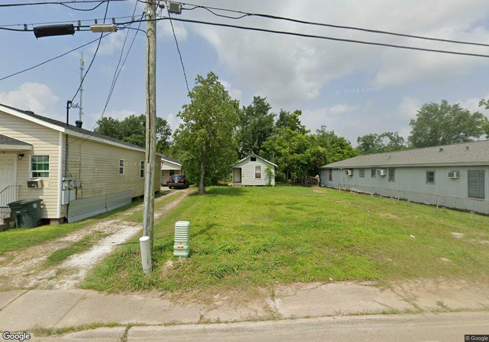 215 N Prater St, Lake Charles, LA 70601 - photo 1
