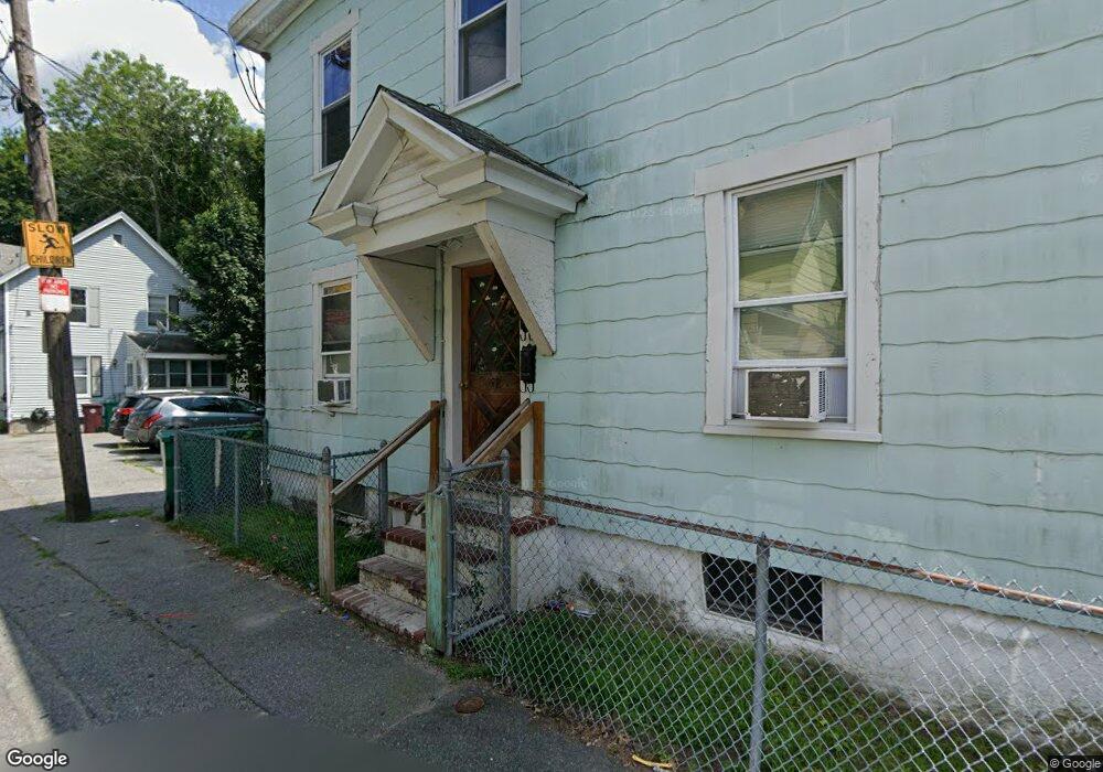 32 Elmwood Ave unit 1st Floor, Lowell, MA 01850 - photo 1