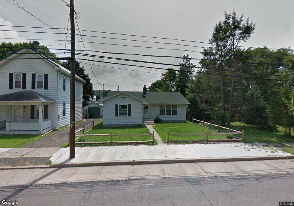 530 E 3rd St, Nescopeck, PA 18635 - photo 1