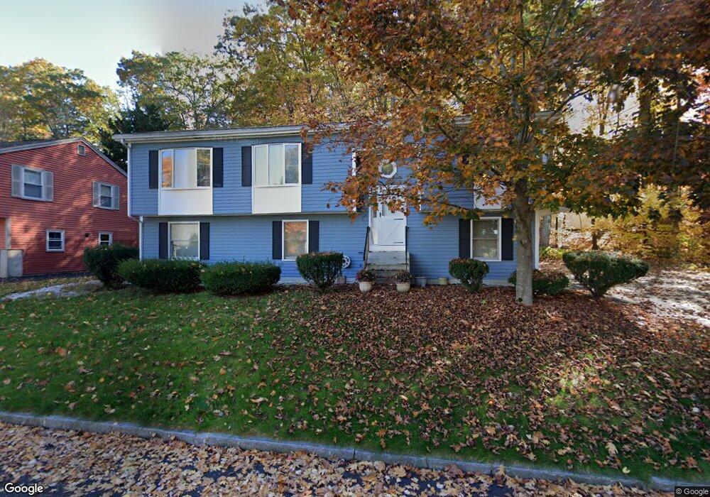 145 Patricia Ln, Manchester, NH 03104 - photo 1