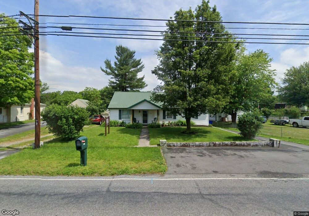 1148 Warm Spring Rd, Chambersburg, PA 17202 - photo 1