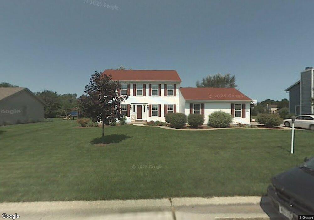 N106W16240 Fieldstone Pass, Germantown, WI 53022 - photo 1