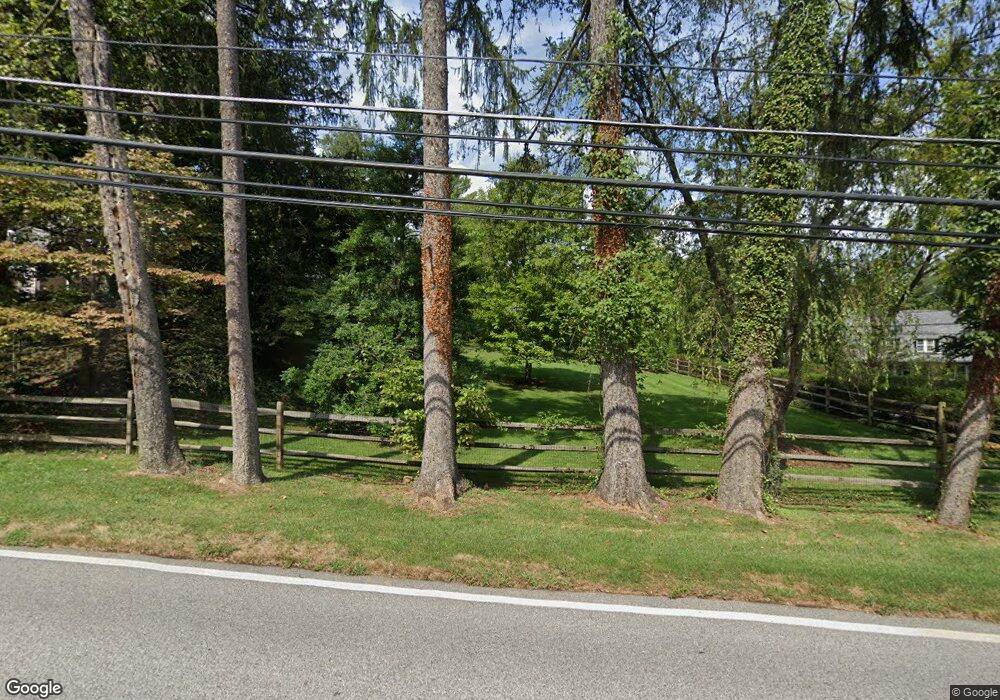 1904 Ruxton Rd, Towson, MD 21204 - photo 1