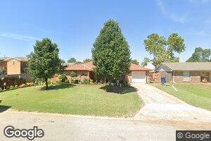 115 Seminole Dr, Comanche, OK 73529