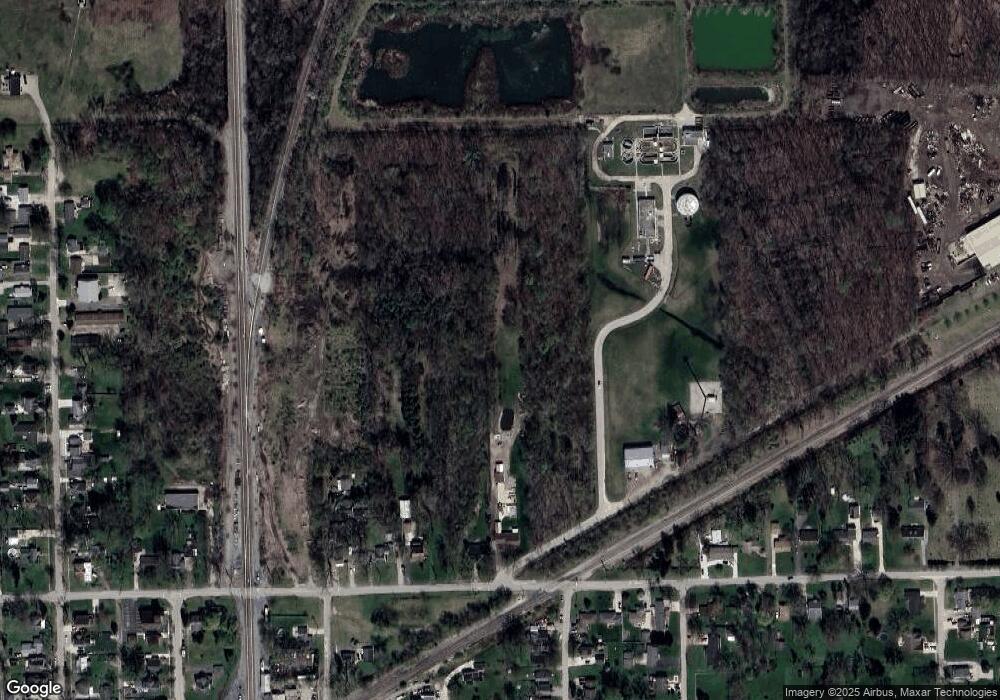 720 Ash St, Carleton, MI 48117 - photo 1