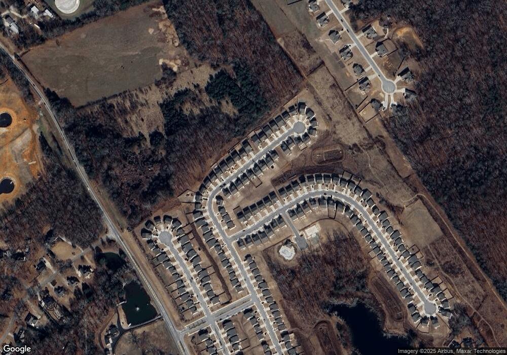 677 Knightsbridge Ln, Winder, GA 30680 - photo 1