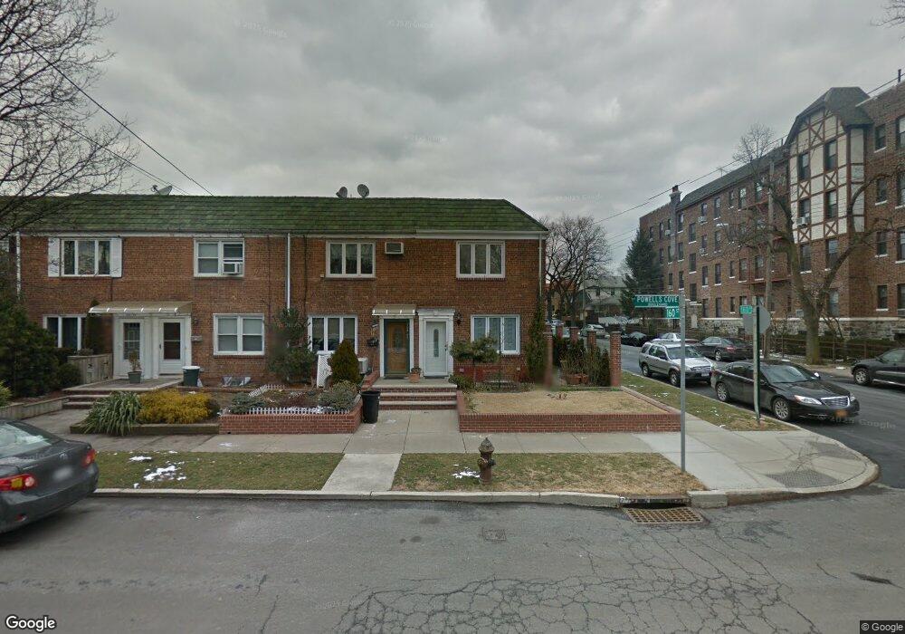 15921 Powells Cove Blvd, Whitestone, NY 11357 - photo 1