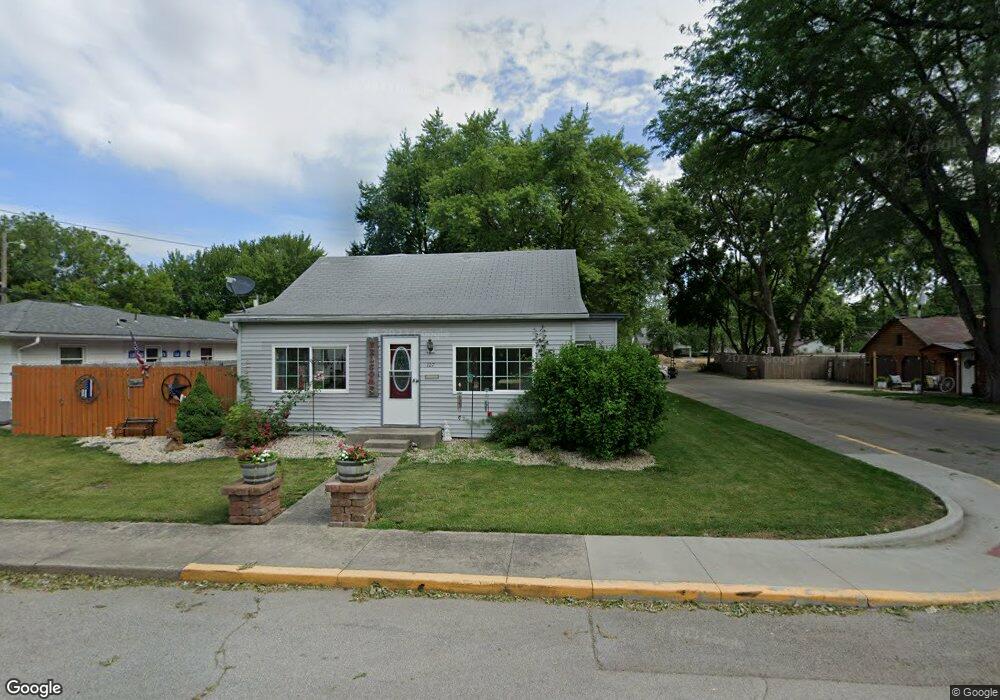 127 E Townley St, Bluffton, IN 46714 - photo 1