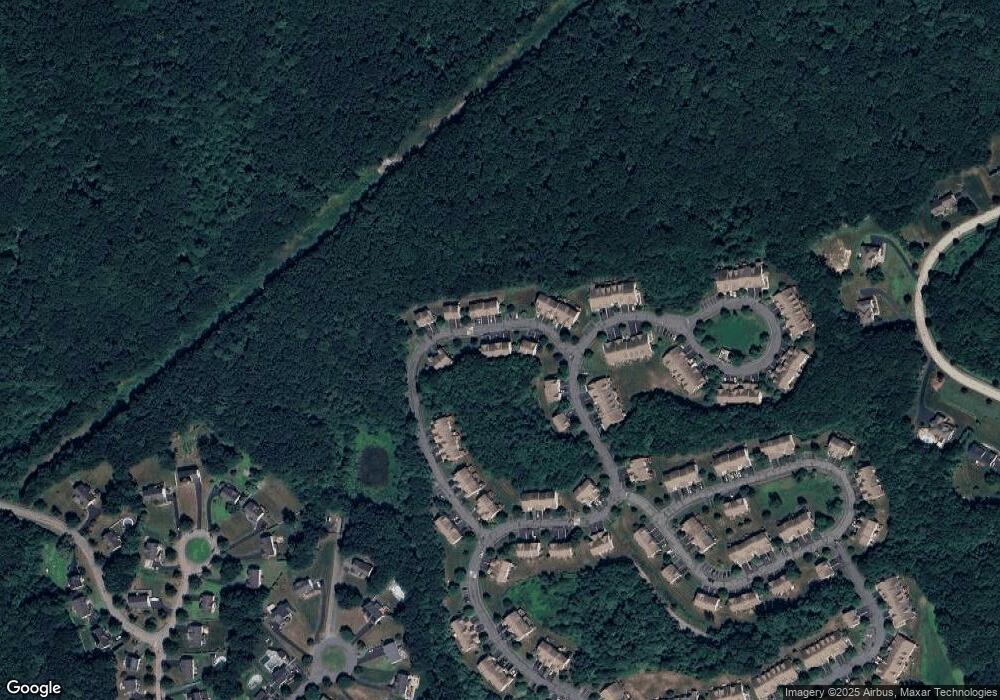 28 Daffodil Ct, South Grafton, MA 01560 - photo 1