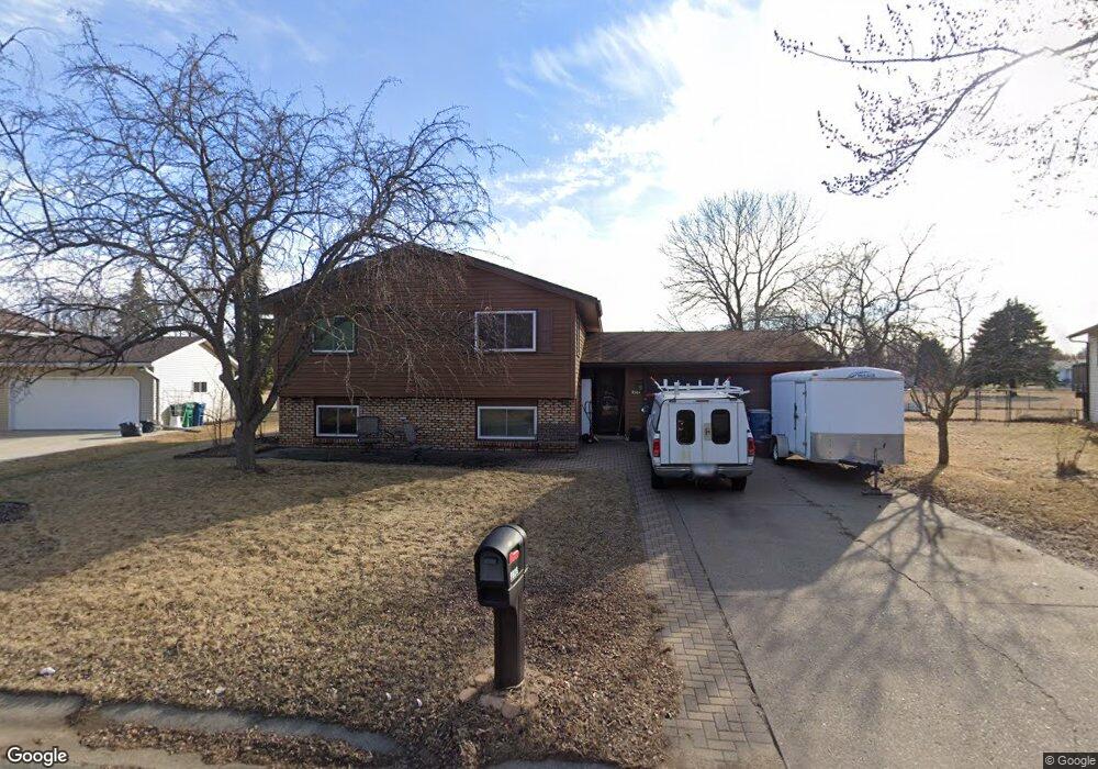 9925 Union Terrace Ln N, Maple Grove, MN 55369 - photo 1