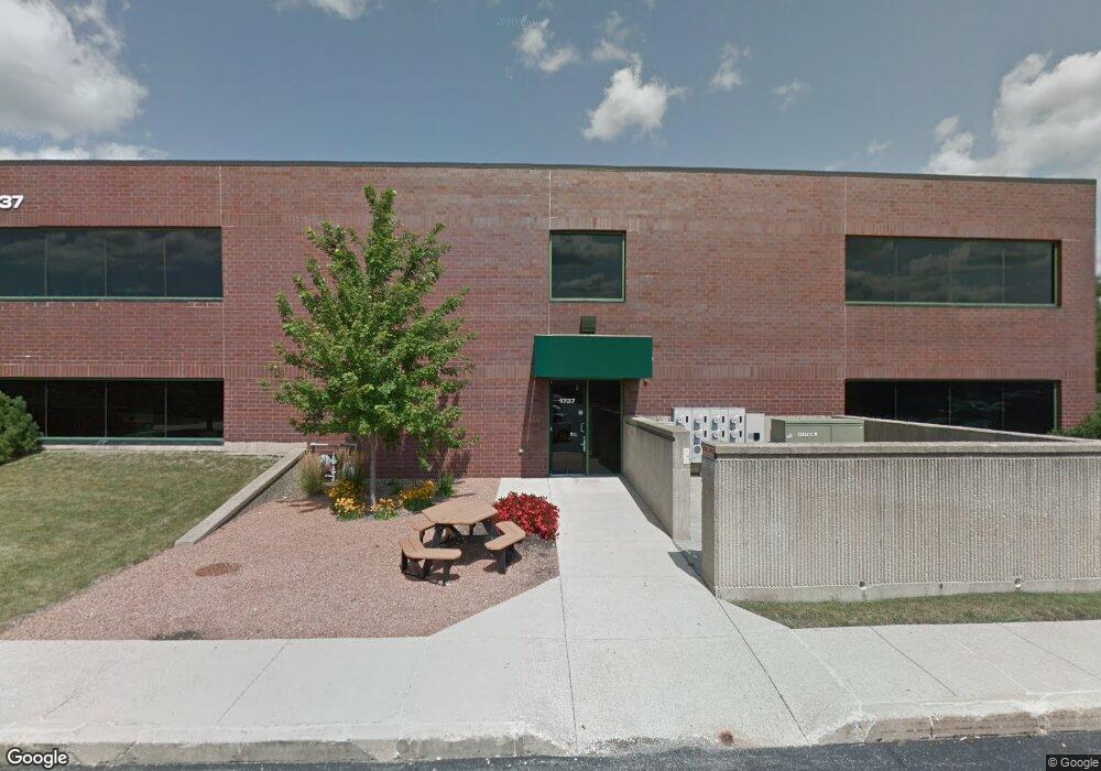 1737 S Naperville Rd unit 103, Wheaton, IL 60189 - photo 1