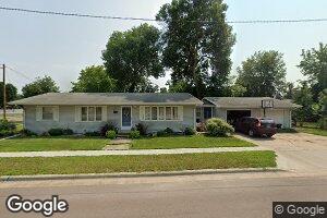 401 W 5th Ave, Lennox, SD 57039