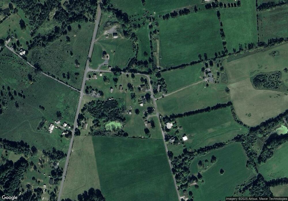 435 Beeler Dr, Strasburg, VA 22657 - photo 1