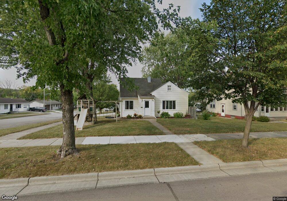 401 N Jefferson St, New Ulm, MN 56073 - photo 1