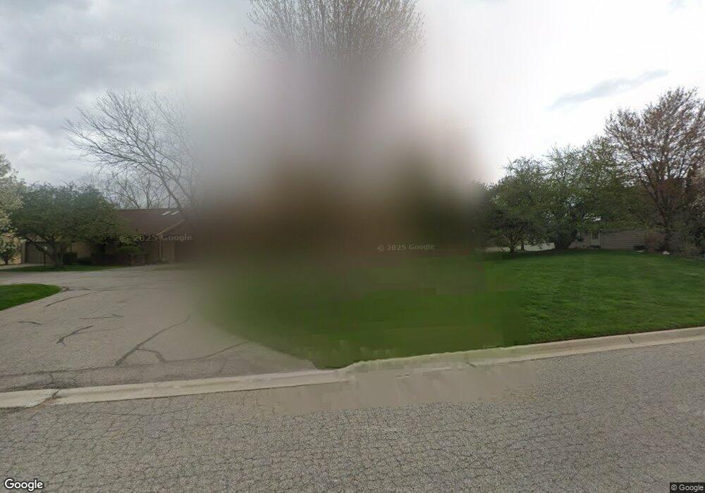 1606 Willow Creek Dr, Lansing, MI 48917 - photo 1