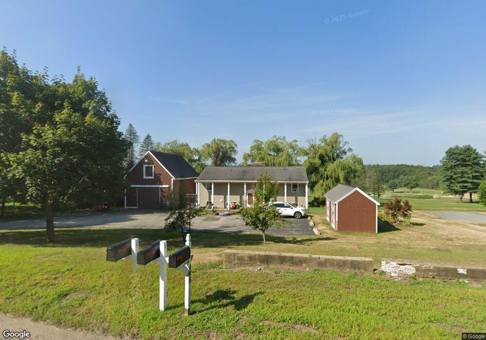 488 Pembroke St unit A, Pembroke, NH 03275 - photo 1