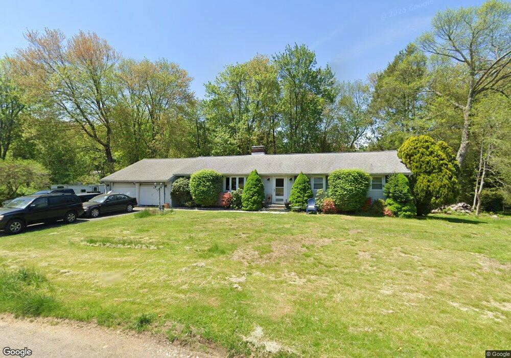 10 Dell Cir, Trumbull, CT 06611 - photo 1