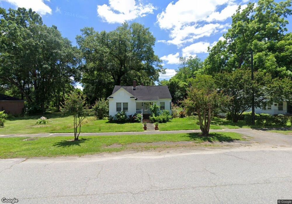 711 Rutledge St, Camden, SC 29020 - photo 1