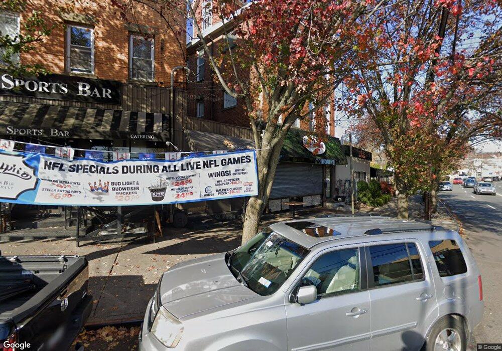 1569 Richmond Rd, Staten Island, NY 10304 - photo 1