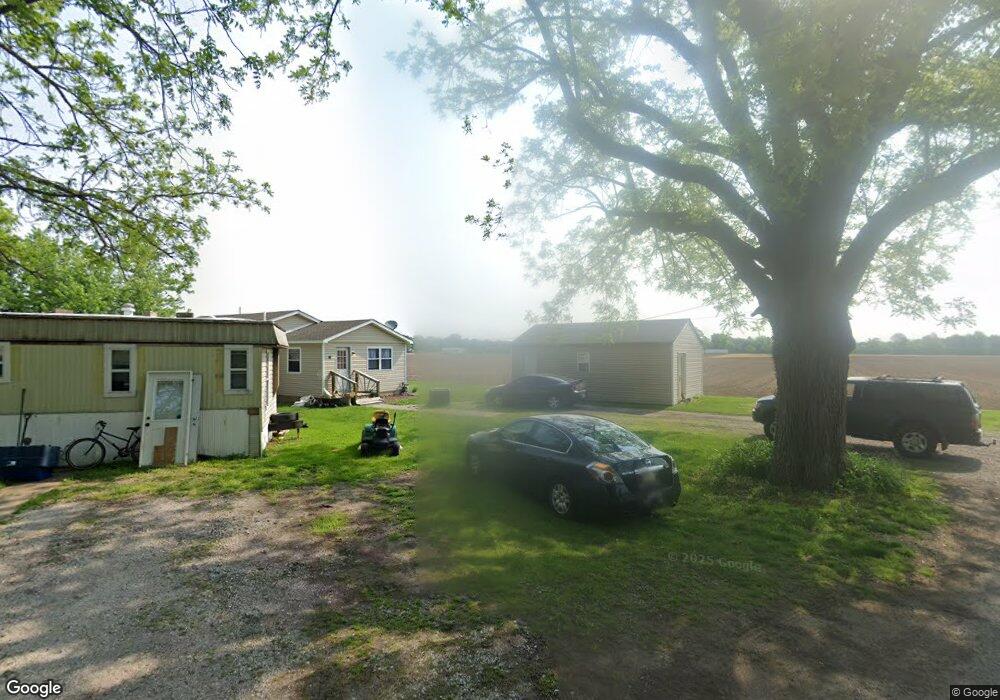 138 E Walnut St, Fountaintown, IN 46130 - photo 1