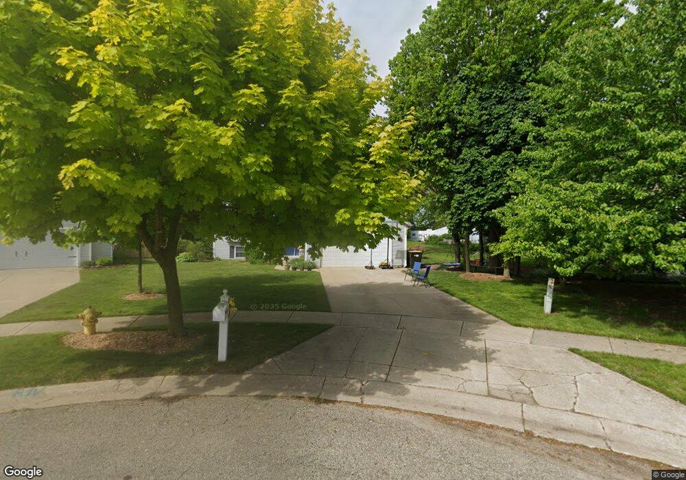 1434 Meadowview Ct SW, Wyoming, MI 49509 - photo 1