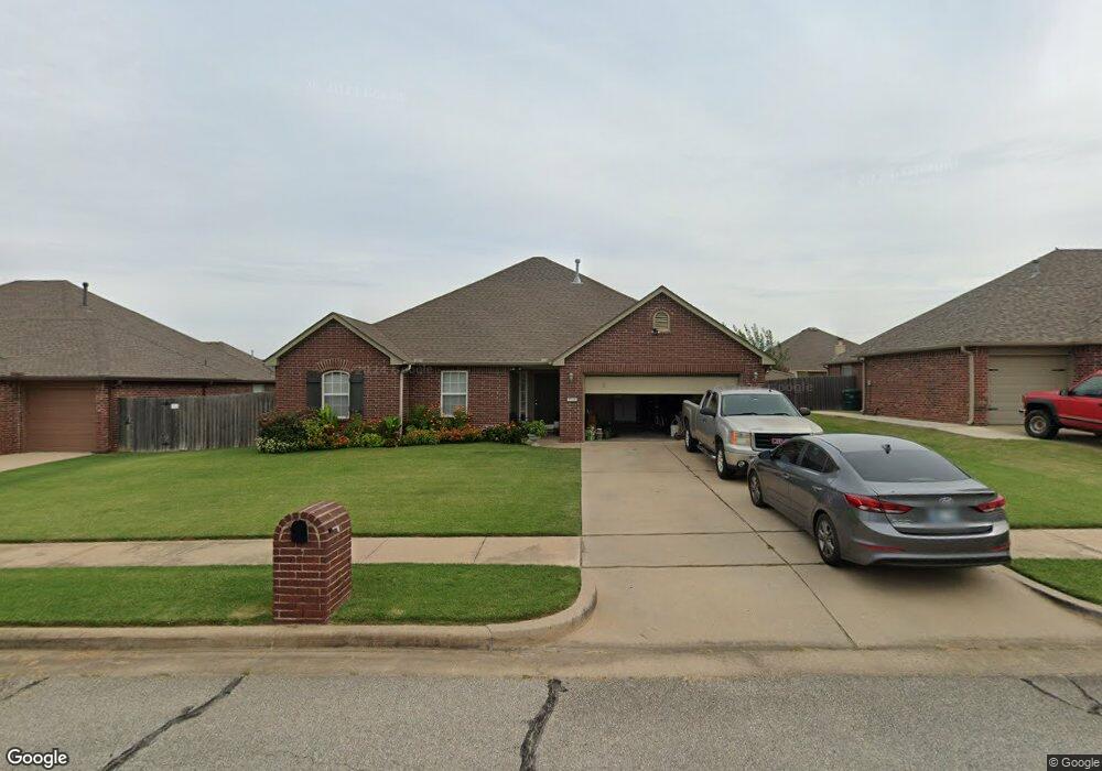 3316 E Fairmont St, Broken Arrow, OK 74014 - photo 1