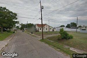 318 W 9th St, Muncie, IN 47302