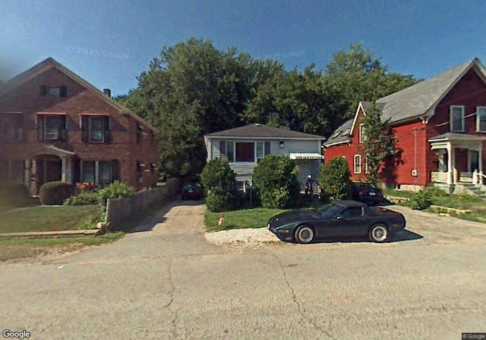 1108 Cilley Rd, Manchester, NH 03103 - photo 1