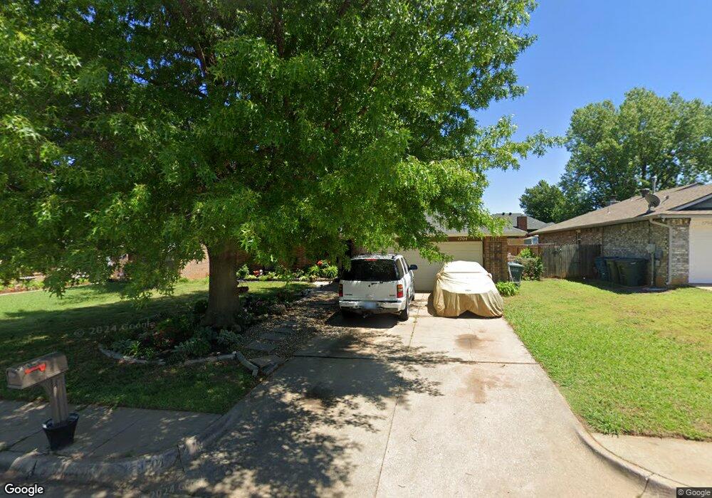 1704 Geeta Rd, Edmond, OK 73003 - photo 1