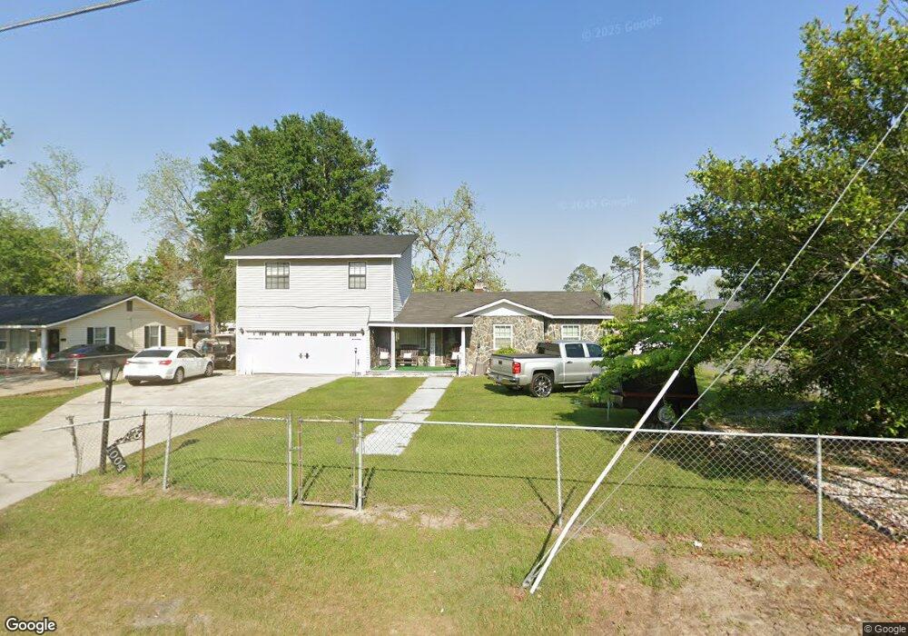 1004 Coffee Ave S, Douglas, GA 31533 - photo 1