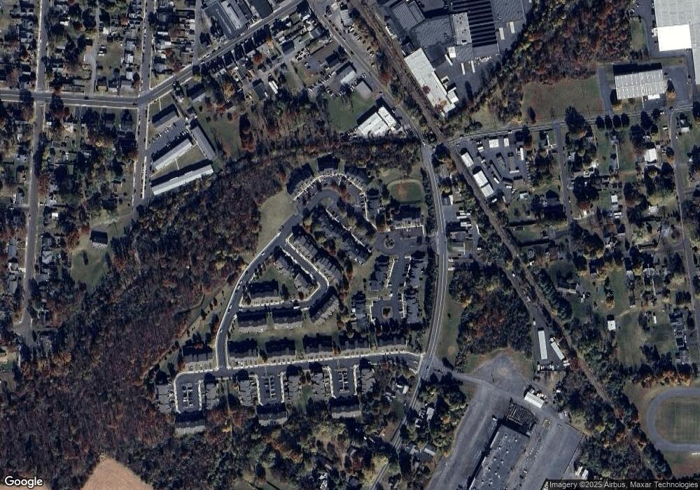 9 Beaver Run Dr, Quakertown, PA 18951 - photo 1