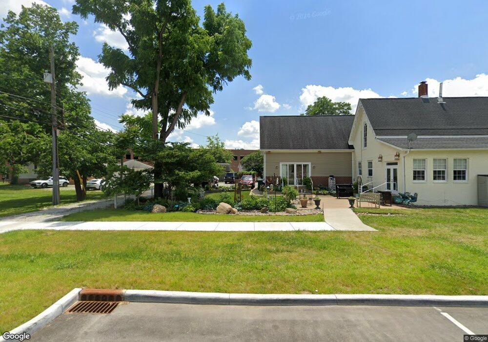 115 Krewson St, Plainfield, IN 46168 - photo 1